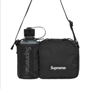 Supreme Shoulder bag